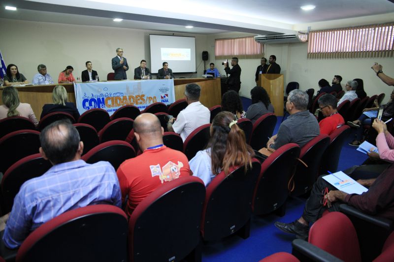  <div class='credito_fotos'>Foto: JADER PAES / AG. PARÁ   |   <a href='/midias/2019/originais/5312_15reuniao-concidades10.jpg' download><i class='fa-solid fa-download'></i> Download</a></div>