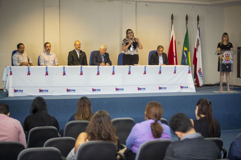 InauguraÃ§Ã£o do EspaÃ§o Empreender, escritÃ³rios da RITU e NITT, miniauditÃ³rio e elevador do Centro de Ciencias Naturais e Tecnologia (CCNT) da Universidade do Estado do ParÃ¡ (Uepa), na manhÃ£ desta terÃ§a-feira, 20, em BelÃ©m.



FOTO: NAILANA THIELY

DATA: 20.08.19

BELÃ‰M-PARÃ <div class='credito_fotos'>Foto: Nailana Thiely / Ascom Uepa   |   <a href='/midias/2019/originais/5317_20.08.19ccntinauguracaoespacoempreenderescritoriosdarituenitteminiauduepa-fotonailanathiely.jpg' download><i class='fa-solid fa-download'></i> Download</a></div>