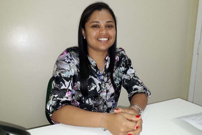 Jéssica Santos Silva, coordenadora do Centro de AtenþÒo Especializada de Sergipe (Case)-02