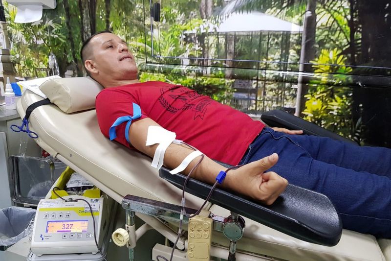 Marcelo Conceição 43 anos  <div class='credito_fotos'>Foto: ASCOM / HEMOPA   |   <a href='/midias/2019/originais/5323_marceloconceicao43anosfoto4.jpg' download><i class='fa-solid fa-download'></i> Download</a></div>