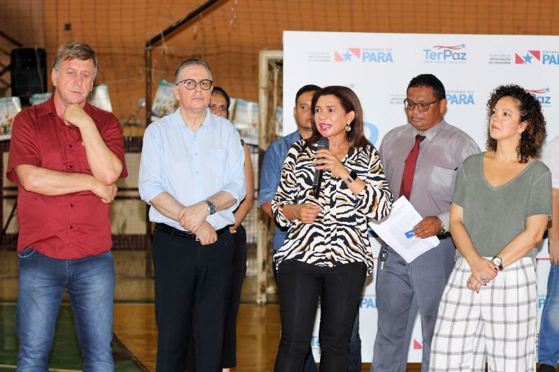  <div class='credito_fotos'>Foto: Ana Paula Lima / Ascom ParáPaz   |   <a href='/midias/2019/originais/5324_img_7887.jpg' download><i class='fa-solid fa-download'></i> Download</a></div>