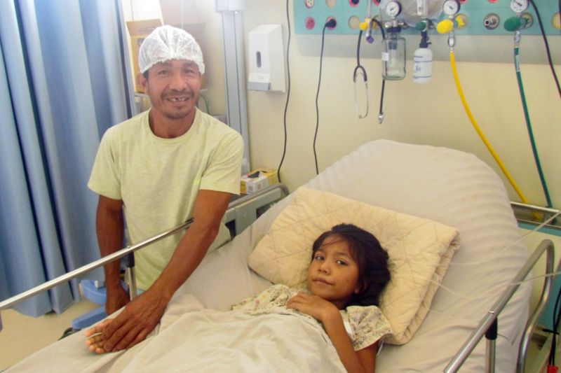 José Silva Freitas e sua filha assistida pelo HRPM <div class='credito_fotos'>Foto: Divulgação   |   <a href='/midias/2019/originais/5334_josesilvafreitasesuafilhaassistidapelohrpm.jpg' download><i class='fa-solid fa-download'></i> Download</a></div>