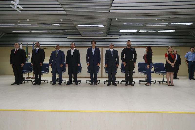 O início do Curso de Formação Profissional do Concurso C-199/2, da Superintendência do Sistema Penitenciário do Estado do Pará (Susipe), foi marcado por uma aula magna motivacional. Com a presença do governador Helder Barbalho, os candidatos a agentes prisionais aprenderam como funciona o sistema carcerário paraense, os desafios da função e os procedimentos que aprenderão durante o curso.  <div class='credito_fotos'>Foto: Marcelo Seabra / Ag. Pará   |   <a href='/midias/2019/originais/5340_20190823165357__mg_0120.jpg' download><i class='fa-solid fa-download'></i> Download</a></div>