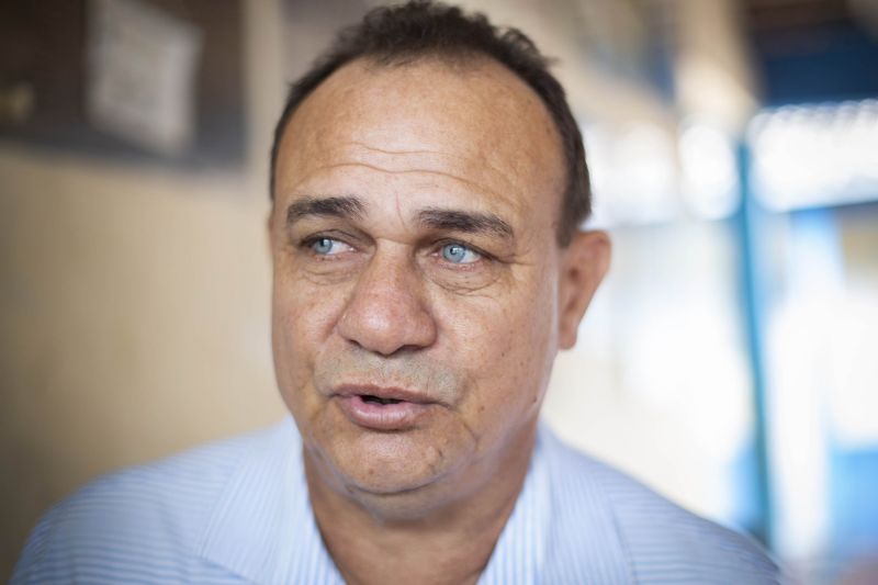 InauguraÃ§Ã£o da Brinquedoteca Prof.a Maria Edinir Alves Bezerra, na manhÃ£ desta sexta-feira, 23 de agosto, no Campus da Universidade do Estado do ParÃ¡ (Uepa) em SÃ£o Miguel do GuamÃ¡. A cerimÃ´nia de abertura teve em sua programaÃ§Ã£o a contaÃ§Ã£o de histÃ³rias do projeto ReciclÃ©ia e a participaÃ§Ã£o de crianÃ§as do Centro de EducaÃ§Ã£o Infantil Nossa Senhora de NazarÃ©.

 

FOTO: NAILANA THIELY

DATA: 23.08.19

SÃƒO MIGUEL DO GUAMÃ - PARÃ <div class='credito_fotos'>Foto: Nailana Thiely / Ascom Uepa   |   <a href='/midias/2019/originais/5342_23.08.19saomigueldoguamainauguracaobrinquedotecauepa-fotonailanathiely_9.jpg' download><i class='fa-solid fa-download'></i> Download</a></div>