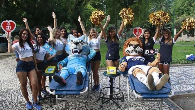 As torcidas dos dois times em campanha para incentivar doadores de sangue <div class='credito_fotos'>Foto: Ascom Hemopa   |   <a href='/midias/2019/originais/53d0e35f-e6d1-4d99-bc70-812146e67a3c.jpg' download><i class='fa-solid fa-download'></i> Download</a></div>