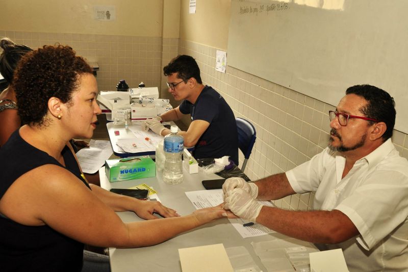  <div class='credito_fotos'>Foto: José Pantoja / Ascom Sespa   |   <a href='/midias/2019/originais/5446_testesrapidosdediversasdoencas.jpg' download><i class='fa-solid fa-download'></i> Download</a></div>