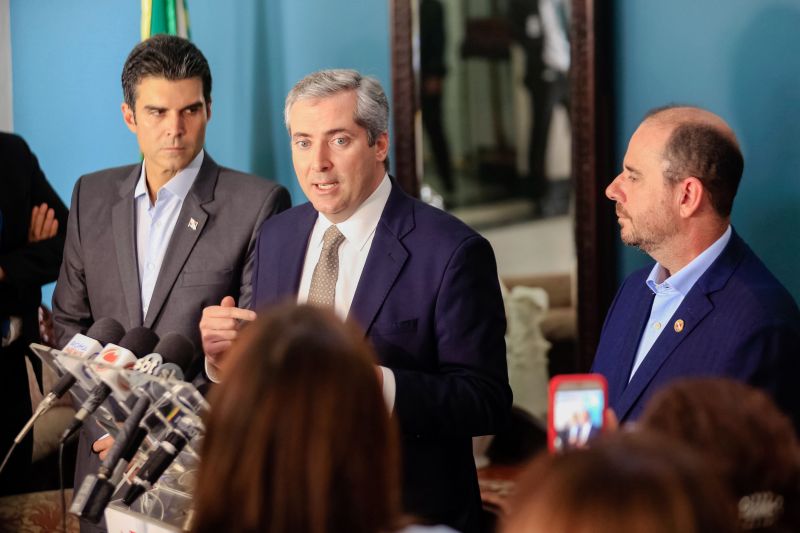 O Governo do Pará firmou um convênio com a empresa mineradora Vale a fim de estruturar ainda mais as ações de segurança pública no sudeste paraense.  <div class='credito_fotos'>Foto: Marco Santos / Ag. Pará   |   <a href='/midias/2019/originais/5454_assinaturaacordosdecooperacaovale_marcosantos_0010.jpg' download><i class='fa-solid fa-download'></i> Download</a></div>