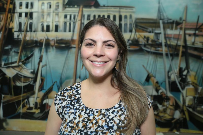  VI Festival do Chocolate e Cacau e da 18ª Exposição Flor Pará, realizados no Hangar - Centro de Convenções. Mais de 30 mil pessoas já passaram pelo local em três dias de evento, estimativa que superou as expectativas. <div class='credito_fotos'>Foto: Alex Ribeiro / Ag. Pará   |   <a href='/midias/2019/originais/5485_20190921184655_img_5489.jpg' download><i class='fa-solid fa-download'></i> Download</a></div>