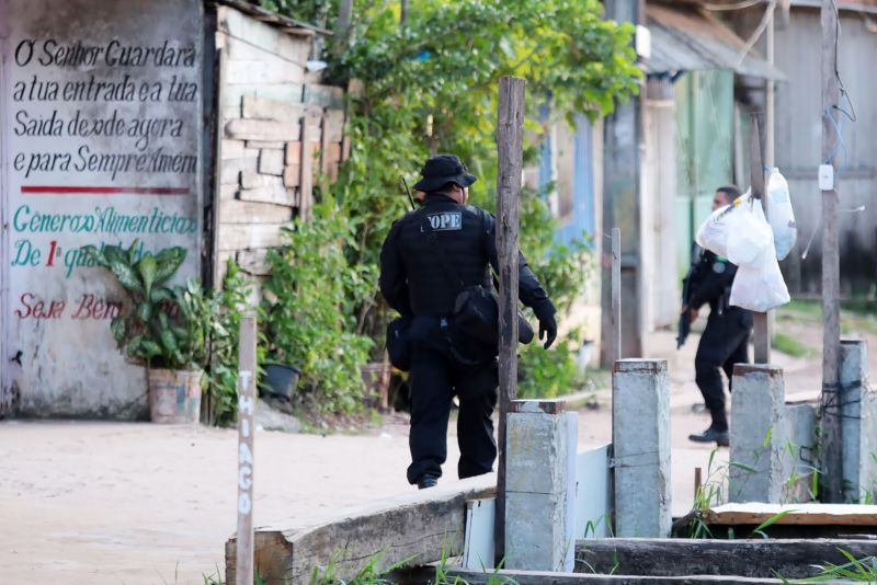 Na manhã desta segunda- feira (23), uma operação deu início ao trabalho do Grupo de Recaptura e Monitoramento da Superintendência do Sistema Penitenciário do Pará (Susipe). A ação “Monitora” foi realizada pelo Comando de Operações Penitenciárias (COPE). <div class='credito_fotos'>Foto: Alex Ribeiro / Ag. Pará   |   <a href='/midias/2019/originais/5489_20190923063056_img_5797.jpg' download><i class='fa-solid fa-download'></i> Download</a></div>