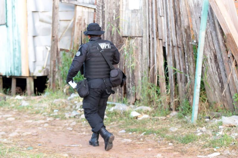 Na manhã desta segunda- feira (23), uma operação deu início ao trabalho do Grupo de Recaptura e Monitoramento da Superintendência do Sistema Penitenciário do Pará (Susipe). A ação “Monitora” foi realizada pelo Comando de Operações Penitenciárias (COPE). <div class='credito_fotos'>Foto: Alex Ribeiro / Ag. Pará   |   <a href='/midias/2019/originais/5489_20190923063147_img_5800.jpg' download><i class='fa-solid fa-download'></i> Download</a></div>