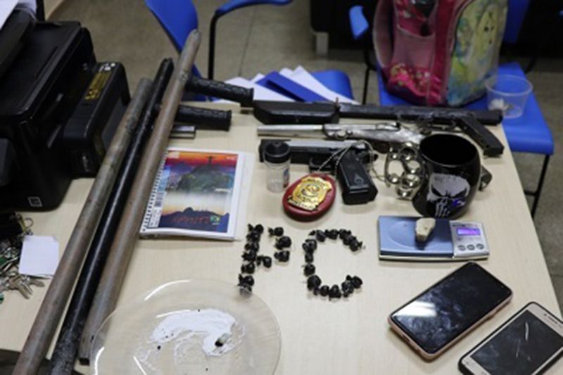  <div class='credito_fotos'>Foto: Ascom / Polícia Civil   |   <a href='/midias/2019/originais/5519_983f08e0-0dd8-880f-be17-70efe3000467.jpg' download><i class='fa-solid fa-download'></i> Download</a></div>