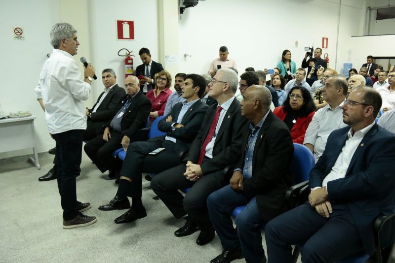Gov. Helder Barbalho faz visita ao Parque de Ciência e Tecnologia / PCT - GUAMÁ <div class='credito_fotos'>Foto: Ricardo Amanajás / Ag. Pará   |   <a href='/midias/2019/originais/5536_ac38075f-067c-00a1-f984-aef133f83001.jpg' download><i class='fa-solid fa-download'></i> Download</a></div>