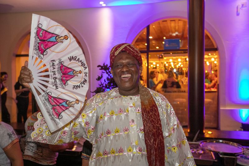 Sarau da Fafá de Belém  <div class='credito_fotos'>Foto: Marco Santos / Ag. Pará   |   <a href='/midias/2019/originais/5564_fe8fcb90-552f-5586-275b-a473053a1e53.jpg' download><i class='fa-solid fa-download'></i> Download</a></div>