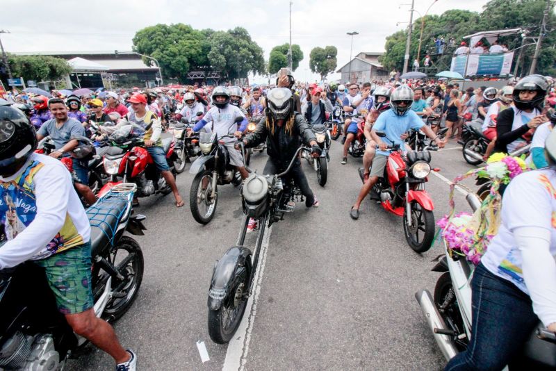 Moto Romaria Círio  2019 <div class='credito_fotos'>Foto: Ricardo Amanajás / Ag. Pará   |   <a href='/midias/2019/originais/5567_b172df52-baf0-33e1-cae7-77462f1c11e9.jpg' download><i class='fa-solid fa-download'></i> Download</a></div>