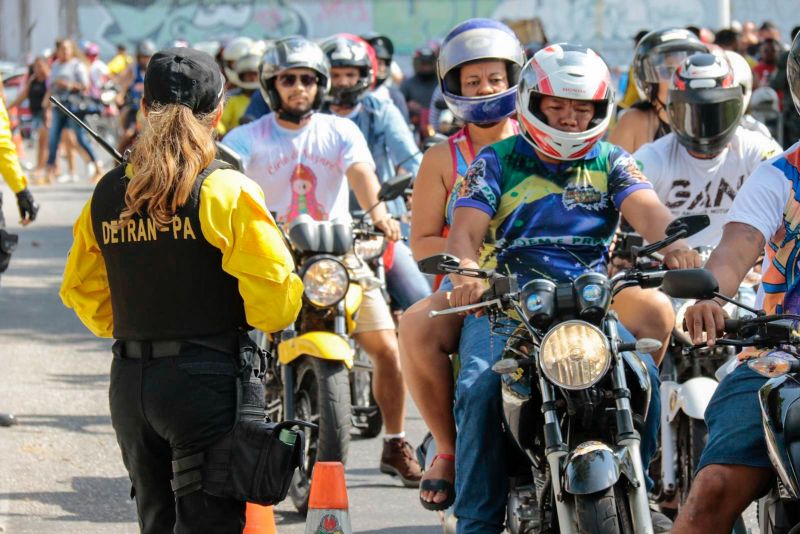 Fiscalização Trânsito <div class='credito_fotos'>Foto: Ricardo Amanajás / Ag. Pará   |   <a href='/midias/2019/originais/5569_c5e79710-f065-fdca-bf3c-b499044f1a19.jpg' download><i class='fa-solid fa-download'></i> Download</a></div>