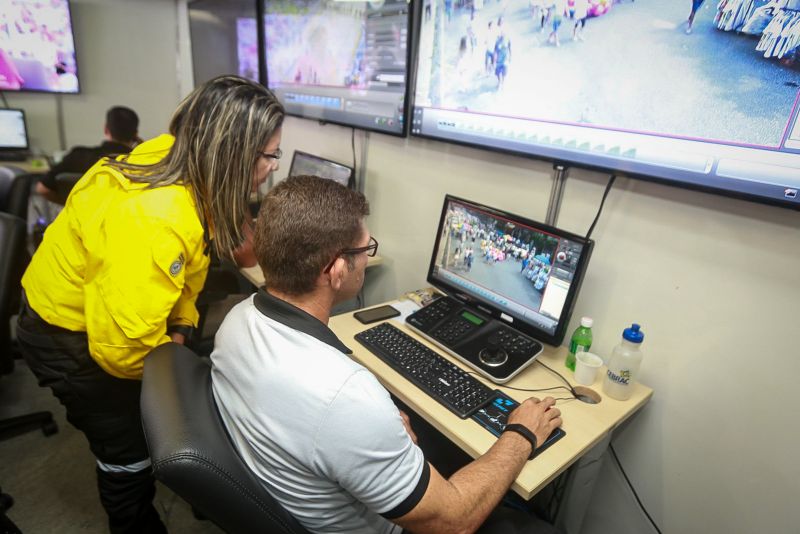 Profissão Círio 2019 - Alex Ribeiro <div class='credito_fotos'>Foto: Alex Ribeiro / Ag. Pará   |   <a href='/midias/2019/originais/5575_3861cdb6-1ad3-ad2b-1886-93146e007b9a.jpg' download><i class='fa-solid fa-download'></i> Download</a></div>