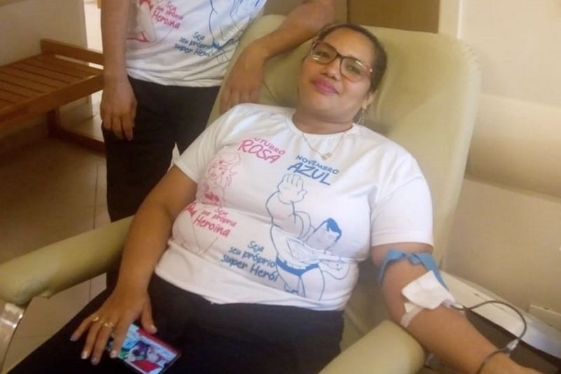 Mais uma campanha externa que supera a meta estabelecida pelo Hemocentro Regional de Santarém que realizou campanha externa de doação de sangue no município de Juruti, nos dias 16 e 17 de outubro, em parceria com o Hospital 9 de Abril.   <div class='credito_fotos'>Foto: ASCOM / HEMOPA   |   <a href='/midias/2019/originais/5578_5290a9f6-8ffd-c990-88d5-1f7bf291687f.jpg' download><i class='fa-solid fa-download'></i> Download</a></div>