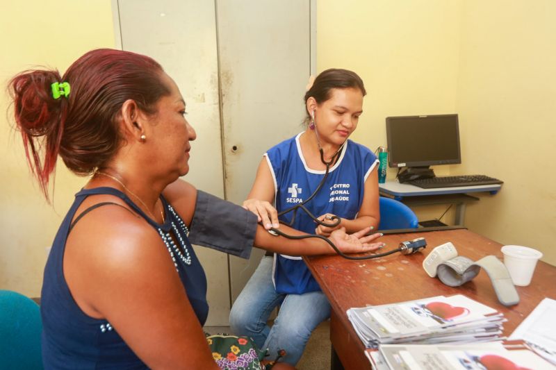 O bairro do Guamá recebeu um dia inteiro de serviços, atividades e atrações culturais, realizadas por diversas secretarias estaduais. Realizada pela Secult, a programação da tarde promete animar os moradores com artistas do próprio bairro. <div class='credito_fotos'>Foto: Alex Ribeiro / Ag. Pará   |   <a href='/midias/2019/originais/5580_010ac2e3-2dad-f602-f30d-cddc9b88f791.jpg' download><i class='fa-solid fa-download'></i> Download</a></div>