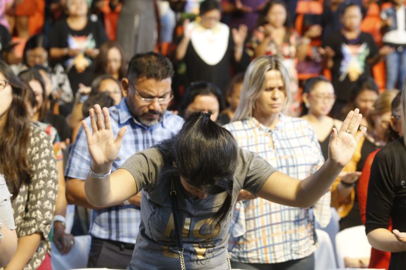 Evento realizado pela IEQ - Pará, conta com presença de líderes políticos e Pregadores no Mangueirinho. <div class='credito_fotos'>Foto: Marcelo Seabra / Ag. Pará   |   <a href='/midias/2019/originais/5581_e550c8db-1072-a919-f0b4-5d4d3b4059cf.jpg' download><i class='fa-solid fa-download'></i> Download</a></div>