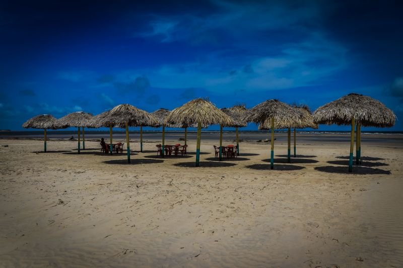 Um paraíso dentro Amazônia. É assim que os turistas que conhecem o arquipélago do Marajó definem a beleza da maior ilha fluviomarítima do mundo, que abriga em seu território 16 municípios. A natureza preservada chama a atenção e encanta os visitantes. <div class='credito_fotos'>Foto: JADER PAES / AG. PARÁ   |   <a href='/midias/2019/originais/5583_98243958-8377-0ef5-e888-41a5a5008b38.jpg' download><i class='fa-solid fa-download'></i> Download</a></div>