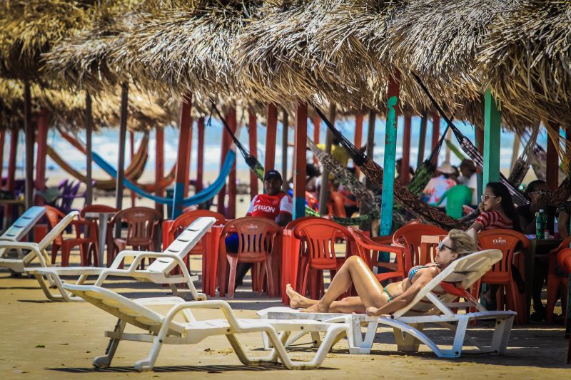 Um paraíso dentro Amazônia. É assim que os turistas que conhecem o arquipélago do Marajó definem a beleza da maior ilha fluviomarítima do mundo, que abriga em seu território 16 municípios. A natureza preservada chama a atenção e encanta os visitantes. <div class='credito_fotos'>Foto: JADER PAES / AG. PARÁ   |   <a href='/midias/2019/originais/5583_fb16b117-f3b5-d200-14e9-d2190ae2705b.jpg' download><i class='fa-solid fa-download'></i> Download</a></div>