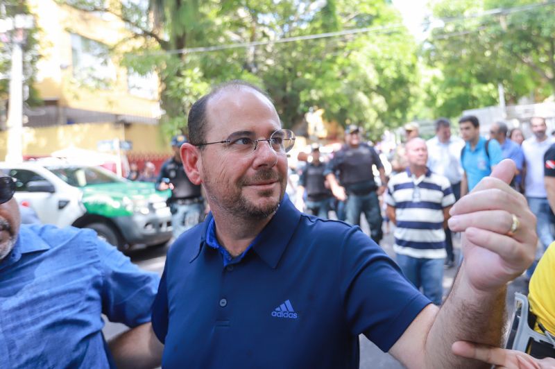 Cerimônia de entrega de 20 viaturas para as ações de prevenção à criminalidade e combate à violência no Pará. <div class='credito_fotos'>Foto: Marco Santos / Ag. Pará   |   <a href='/midias/2019/originais/5625_e730a957-a25b-2fd7-2df4-d94a32c59b46.jpg' download><i class='fa-solid fa-download'></i> Download</a></div>