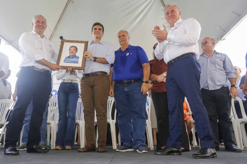 Nesta terça, dia 05, data em que Capanema completa 109 anos, o Estado inaugurou o Hospital Regional dos Caetés "Jorge Netto Costa"'. Estruturado com especialidade médica em traumatologia e cirurgia geral, o novo hospital se torna referência em assistência de média e alta complexidade, beneficiando a segunda região mais populosa do Estado, perdendo apenas para a região metropolitana de Belém. <div class='credito_fotos'>Foto: Marcelo Seabra / Ag. Pará   |   <a href='/midias/2019/originais/5635_7fee8f96-72ea-48e4-b7a9-3d0fe7837c07.jpg' download><i class='fa-solid fa-download'></i> Download</a></div>