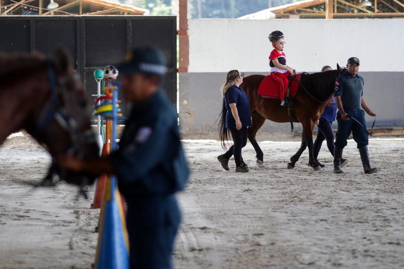 Projeto da Polícia Militar do Pará é referência e traz diversos benefícios a seus pacientes.
Na foto: Nikolas Monteiro, paciente. <div class='credito_fotos'>Foto: Bruno Cecim / Ag.Pará   |   <a href='/midias/2019/originais/5637_820b112a-76a2-22d7-d53a-07f50f9ce5f9.jpg' download><i class='fa-solid fa-download'></i> Download</a></div>
