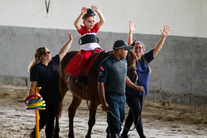 Projeto da Polícia Militar do Pará é referência e traz diversos benefícios a seus pacientes.
Na foto: Nikolas Monteiro, paciente. <div class='credito_fotos'>Foto: Bruno Cecim / Ag.Pará   |   <a href='/midias/2019/originais/5637_ae67e34d-a3f3-7dfa-833a-127a97daedab.jpg' download><i class='fa-solid fa-download'></i> Download</a></div>