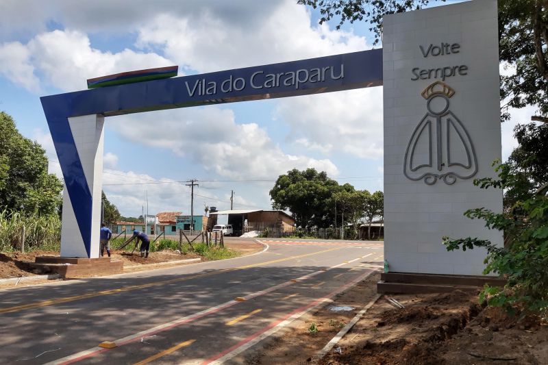 No próximo dia 8 de dezembro os devotos que forem prestar homenagens à Nossa Senhora da Conceição durante o Círio no Distrito de Caraparu vão encontrar a  principal via de acesso à Vila  (estrada do Caraparu) totalmente reconstruída. A vila faz parte do município de Santa Izabel do Pará, que fica há 45 quilômetros da capital paraense. Foram investidos na obra  R$ 3.126.344,46 do tesouro estadual.  <div class='credito_fotos'>Foto: Jader Paes / Agência Pará   |   <a href='/midias/2019/originais/5657_7abf7569-4cf5-172f-9c67-4940dfcfc496.jpg' download><i class='fa-solid fa-download'></i> Download</a></div>