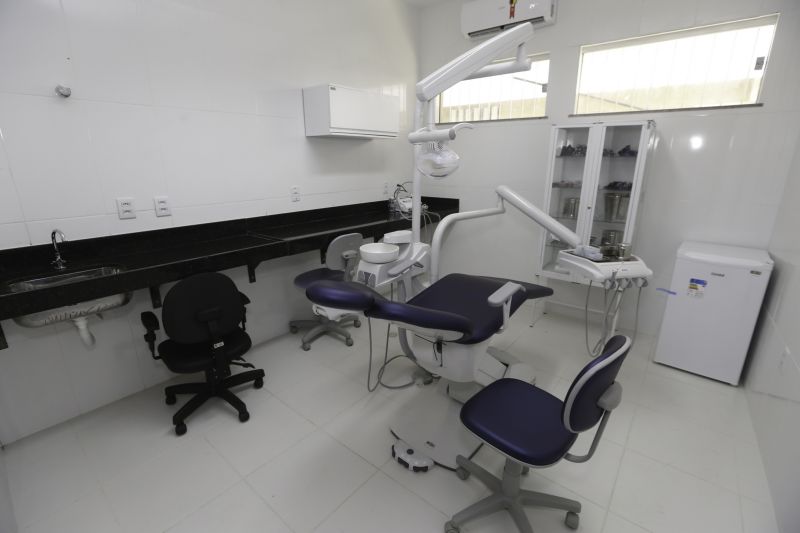 15-11-2019 Central de Triagem prisional de Abaetetuba é inaugurado pelo Governador Helder Barbalho.
Na foto:  <div class='credito_fotos'>Foto: Marcelo Seabra / Ag. Pará   |   <a href='/midias/2019/originais/5665_05519b28-4b75-5ce1-af6b-928e2a0798b9.jpg' download><i class='fa-solid fa-download'></i> Download</a></div>