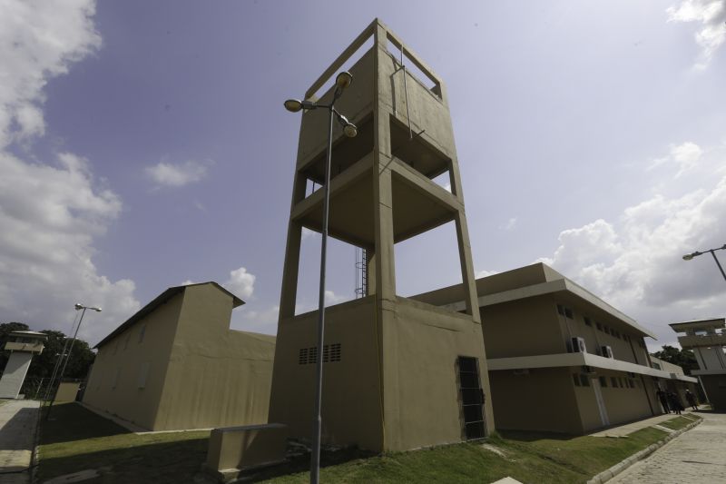 15-11-2019 Central de Triagem prisional de Abaetetuba é inaugurado pelo Governador Helder Barbalho.
Na foto:  <div class='credito_fotos'>Foto: Marcelo Seabra / Ag. Pará   |   <a href='/midias/2019/originais/5665_1a50c925-96f3-34c0-ab56-2de671fdc1cf.jpg' download><i class='fa-solid fa-download'></i> Download</a></div>