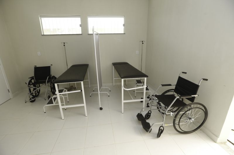 15-11-2019 Central de Triagem prisional de Abaetetuba é inaugurado pelo Governador Helder Barbalho.
Na foto:  <div class='credito_fotos'>Foto: Marcelo Seabra / Ag. Pará   |   <a href='/midias/2019/originais/5665_746b6b62-da41-f67d-ea1c-1b65c1171a82.jpg' download><i class='fa-solid fa-download'></i> Download</a></div>