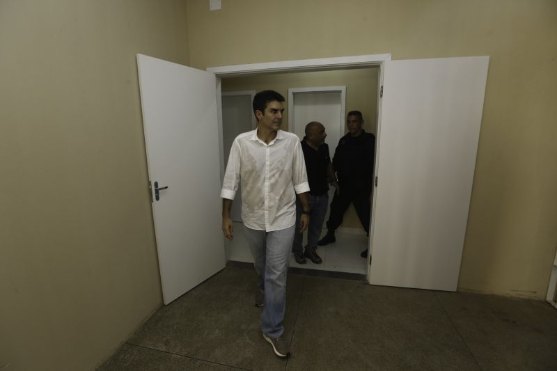 15-11-2019 Central de Triagem prisional de Abaetetuba é inaugurado pelo Governador Helder Barbalho.
Na foto:  <div class='credito_fotos'>Foto: Marcelo Seabra / Ag. Pará   |   <a href='/midias/2019/originais/5665_c7c0e238-0ede-c8ba-f01c-7bd2fab11183.jpg' download><i class='fa-solid fa-download'></i> Download</a></div>