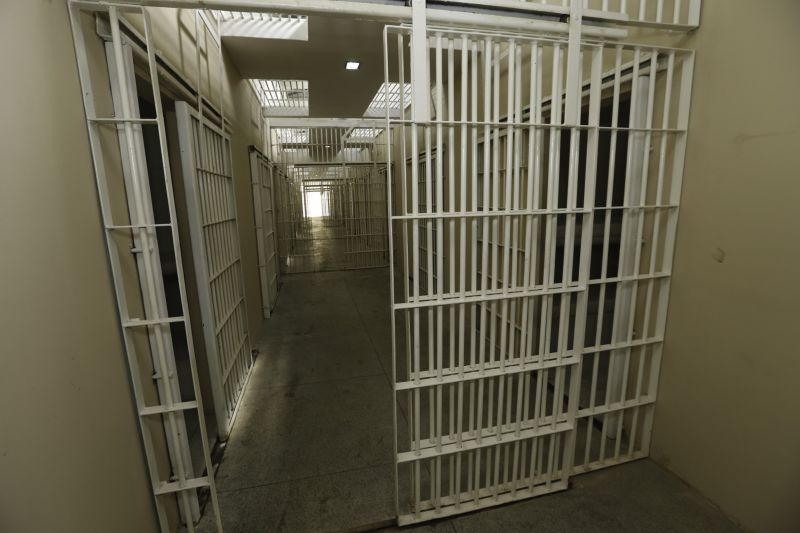 15-11-2019 Central de Triagem prisional de Abaetetuba é inaugurado pelo Governador Helder Barbalho.
Na foto:  <div class='credito_fotos'>Foto: Marcelo Seabra / Ag. Pará   |   <a href='/midias/2019/originais/5665_e413e6eb-da1b-8734-fb28-4d52e3c5734f.jpg' download><i class='fa-solid fa-download'></i> Download</a></div>