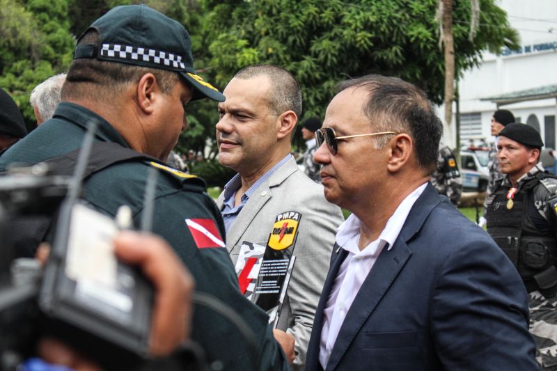 A Polícia Militar do Pará realizou, nesta segunda-feira (18), a cerimônia de celebração pelos 13 anos de criação do Batalhão de Polícia Tática (Bpot). Na ocasião, o Comando de Missões Especiais (CME) também encerrou o V Curso Operacional de Rotam (V COR), com a formatura de 37 novos "stives", como são conhecidos os concluintes do curso. Os militares agora estão habilitados em técnicas especializadas de policiamento ostensivo urbano. <div class='credito_fotos'>Foto: Ascom PMPA   |   <a href='/midias/2019/originais/5678_677ba669-ee6d-231e-8469-9b417da2df0b.jpg' download><i class='fa-solid fa-download'></i> Download</a></div>