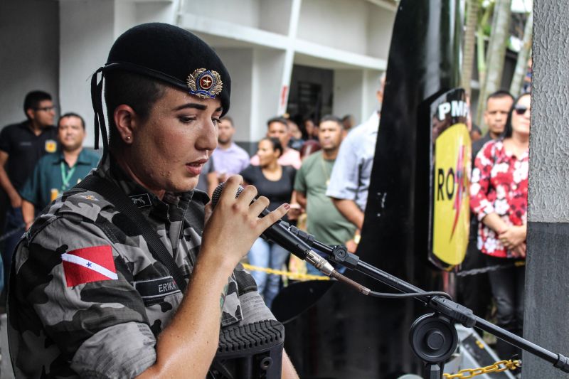 A Polícia Militar do Pará realizou, nesta segunda-feira (18), a cerimônia de celebração pelos 13 anos de criação do Batalhão de Polícia Tática (Bpot). Na ocasião, o Comando de Missões Especiais (CME) também encerrou o V Curso Operacional de Rotam (V COR), com a formatura de 37 novos "stives", como são conhecidos os concluintes do curso. Os militares agora estão habilitados em técnicas especializadas de policiamento ostensivo urbano. <div class='credito_fotos'>Foto: Ascom PMPA   |   <a href='/midias/2019/originais/5678_af5aa76d-e9b8-8861-ac4e-e2c69d3633ef.jpg' download><i class='fa-solid fa-download'></i> Download</a></div>