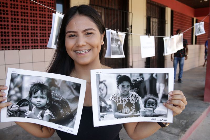 ficina de Fotografia Digital foi promovida pela Secretaria de Estado de Comunicação do Estado dentro do projeto Territórios Pela Paz
Na foto:  <div class='credito_fotos'>Foto: Bruno Cecim / Ag.Pará   |   <a href='/midias/2019/originais/5689_01f90c16-966e-7c86-9de4-7dcfebbc629a.jpg' download><i class='fa-solid fa-download'></i> Download</a></div>
