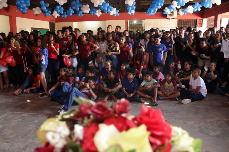 ficina de Fotografia Digital foi promovida pela Secretaria de Estado de Comunicação do Estado dentro do projeto Territórios Pela Paz
Na foto:  <div class='credito_fotos'>Foto: Bruno Cecim / Ag.Pará   |   <a href='/midias/2019/originais/5689_26894b5b-5332-9498-7502-c75a46c591ee.jpg' download><i class='fa-solid fa-download'></i> Download</a></div>