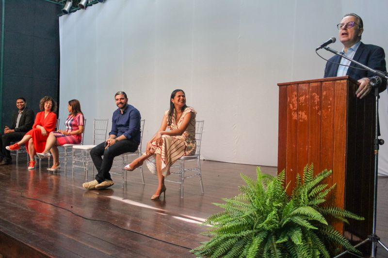 Eles são moradores dos bairros da Cabanagem e Icuí, incluídos no Programa Territórios pela Paz <div class='credito_fotos'>Foto: Ana Paula Lima / Ascom ParáPaz   |   <a href='/midias/2019/originais/5693_2bf7218e-9e32-3371-3c3f-2d3cb22f2dd1.jpg' download><i class='fa-solid fa-download'></i> Download</a></div>