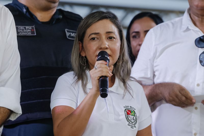 Foi uma tarde de festa para a comunidade escolar do Colégio Cívico Militar do Rio Tocantins - CMRIO, em Marabá. <div class='credito_fotos'>Foto: Marcelo Seabra / Ag. Pará   |   <a href='/midias/2019/originais/5700_3e0c0e63-4ed2-51e8-69a0-f895f0acb771.jpg' download><i class='fa-solid fa-download'></i> Download</a></div>