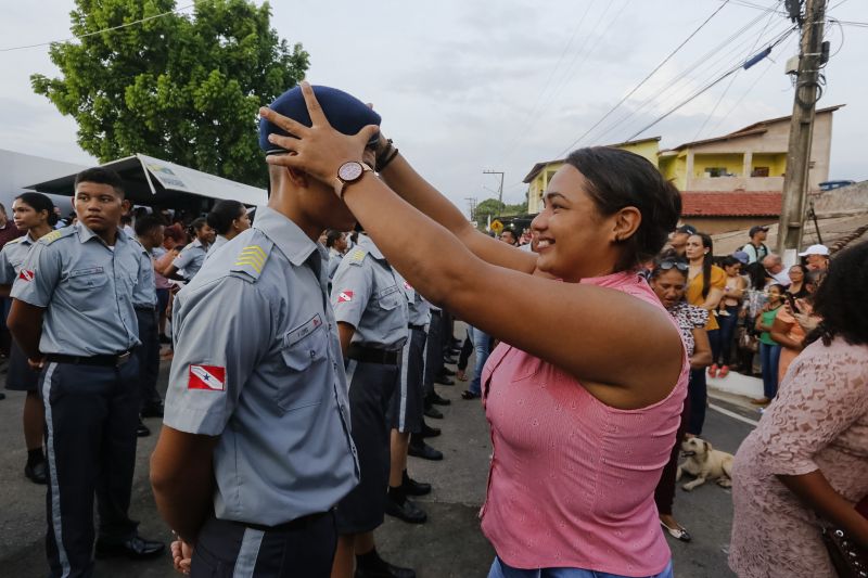 Foi uma tarde de festa para a comunidade escolar do Colégio Cívico Militar do Rio Tocantins - CMRIO, em Marabá. <div class='credito_fotos'>Foto: Marcelo Seabra / Ag. Pará   |   <a href='/midias/2019/originais/5700_ac392540-ba24-cc1d-914f-3aa1e4aab631.jpg' download><i class='fa-solid fa-download'></i> Download</a></div>