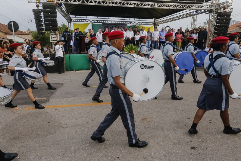Foi uma tarde de festa para a comunidade escolar do Colégio Cívico Militar do Rio Tocantins - CMRIO, em Marabá. <div class='credito_fotos'>Foto: Marcelo Seabra / Ag. Pará   |   <a href='/midias/2019/originais/5700_daffee41-fc58-f830-bdbb-9a441b239fb0.jpg' download><i class='fa-solid fa-download'></i> Download</a></div>