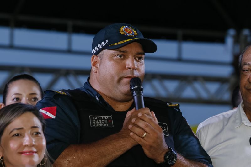 Foi uma tarde de festa para a comunidade escolar do Colégio Cívico Militar do Rio Tocantins - CMRIO, em Marabá. <div class='credito_fotos'>Foto: Marcelo Seabra / Ag. Pará   |   <a href='/midias/2019/originais/5700_dca311fa-4d24-df72-79d4-f2f49b73a717.jpg' download><i class='fa-solid fa-download'></i> Download</a></div>