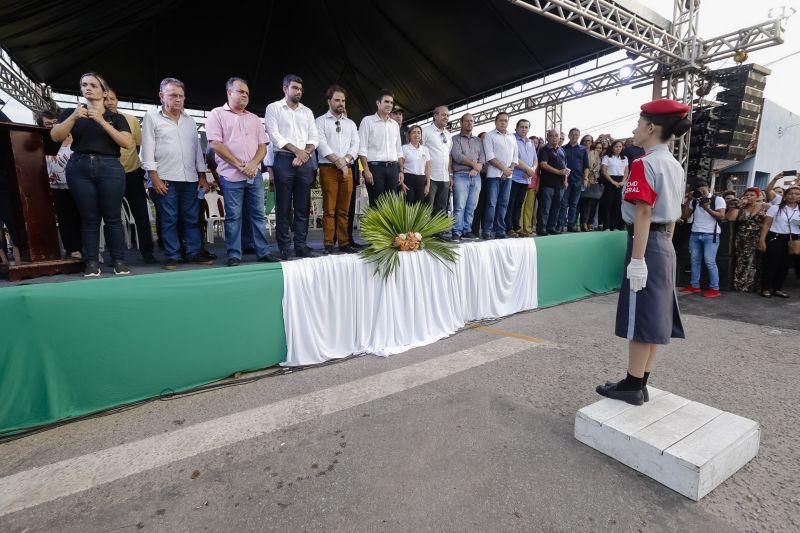 Foi uma tarde de festa para a comunidade escolar do Colégio Cívico Militar do Rio Tocantins - CMRIO, em Marabá. <div class='credito_fotos'>Foto: Marcelo Seabra / Ag. Pará   |   <a href='/midias/2019/originais/5700_e8fb3f60-6c9a-92d1-89c4-210b4f7582da.jpg' download><i class='fa-solid fa-download'></i> Download</a></div>