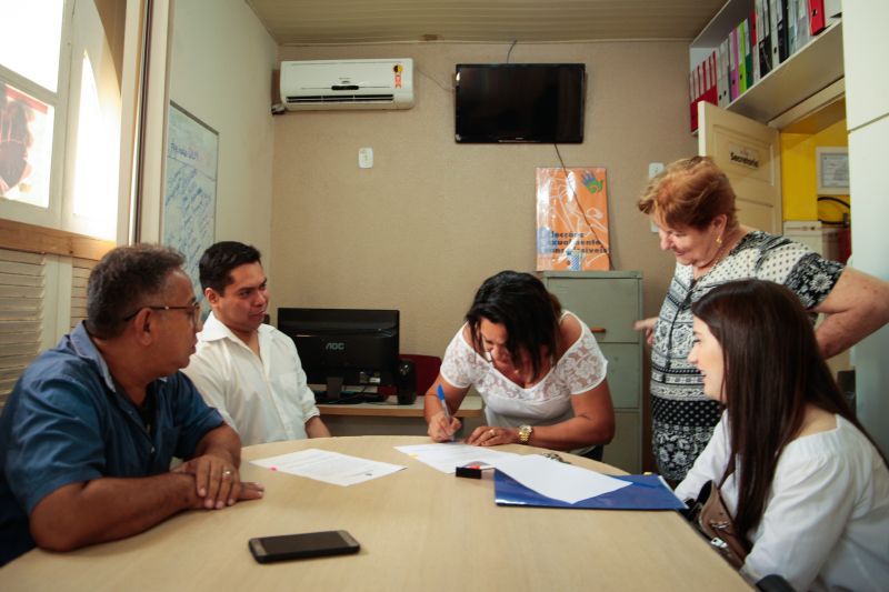 A Diretoria de Gestão da Política de Saúde Ocupacional do Servidor da Secretaria de Estado de Administração (Sead) finalizou nesta quarta, 27, a entrega de quase três toneladas de alimentos doadas pelos participantes VIII Corrida e Caminhada do Servidor Público Estadual e para o I Passeio Ciclístico do Servidor Público Estadual, realizadas no mês passado. <div class='credito_fotos'>Foto: Pedro Guerreiro / Ag. Pará   |   <a href='/midias/2019/originais/5701_8309feb4-6bdb-1b7c-ed99-deb2be55a8af.jpg' download><i class='fa-solid fa-download'></i> Download</a></div>