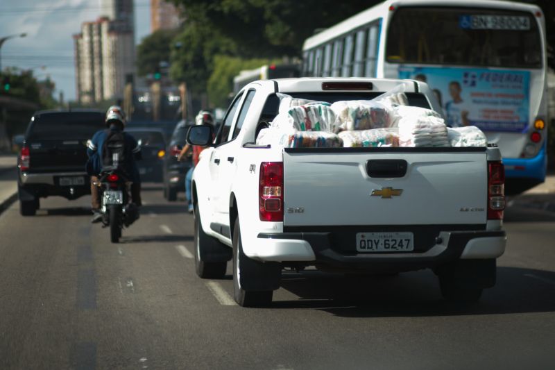 A Diretoria de Gestão da Política de Saúde Ocupacional do Servidor da Secretaria de Estado de Administração (Sead) finalizou nesta quarta, 27, a entrega de quase três toneladas de alimentos doadas pelos participantes VIII Corrida e Caminhada do Servidor Público Estadual e para o I Passeio Ciclístico do Servidor Público Estadual, realizadas no mês passado. <div class='credito_fotos'>Foto: Pedro Guerreiro / Ag. Pará   |   <a href='/midias/2019/originais/5701_ba3ddc54-79ea-f454-722d-5b9975d85bb0.jpg' download><i class='fa-solid fa-download'></i> Download</a></div>