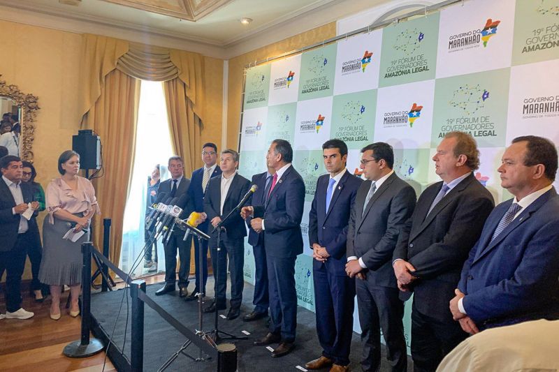 Governadores dos estados que compõem a Amazônia Legal Pará participam, nesta quinta (28), do 19° Fórum de Governadores da Amazônia Legal, que acontece em São Luís, Maranhão.  <div class='credito_fotos'>Foto: KGÊ - Secap / MA   |   <a href='/midias/2019/originais/5703_285cac3c-ebcb-af0b-b83b-5e80fb9afbe8.jpg' download><i class='fa-solid fa-download'></i> Download</a></div>