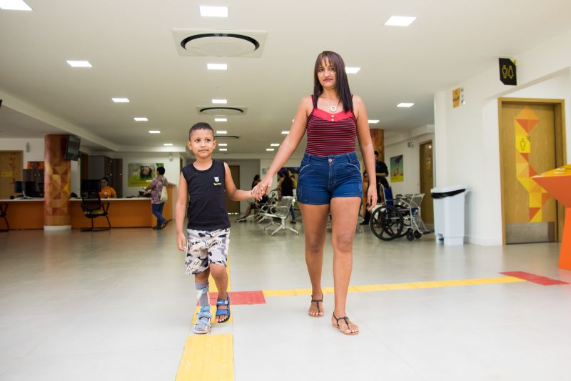 CIIR 03/12/2019

Assistência e reabilitação de pessoas com deficiência.
Na foto: Socorro Azevedo e seu filho Davi Azevedo
 <div class='credito_fotos'>Foto: Pedro Guerreiro / Ag. Pará   |   <a href='/midias/2019/originais/5722_90cc5fd3-0eb9-0b54-c3ed-4e48645f58ed.jpg' download><i class='fa-solid fa-download'></i> Download</a></div>
