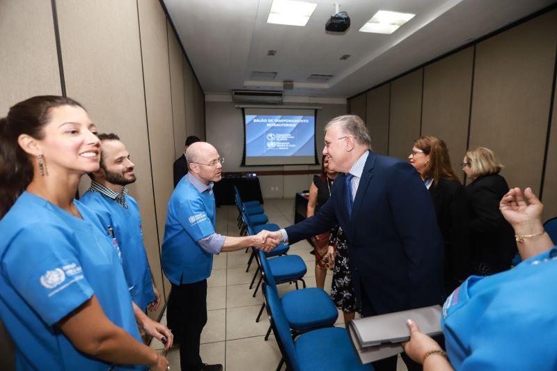 O ensino e o compartilhamento de procedimentos básicos de saúde para proteger gestantes e bebês no momento do parto é o principal objetivo da Oficina de Capacitação Zero Morte Materna por Hemorragia, iniciada nesta terça-feira (3). <div class='credito_fotos'>Foto: Marco Santos / Ag. Pará   |   <a href='/midias/2019/originais/5723_6ba6b9e2-e409-df03-89cf-004c6a1ce1ee.jpg' download><i class='fa-solid fa-download'></i> Download</a></div>